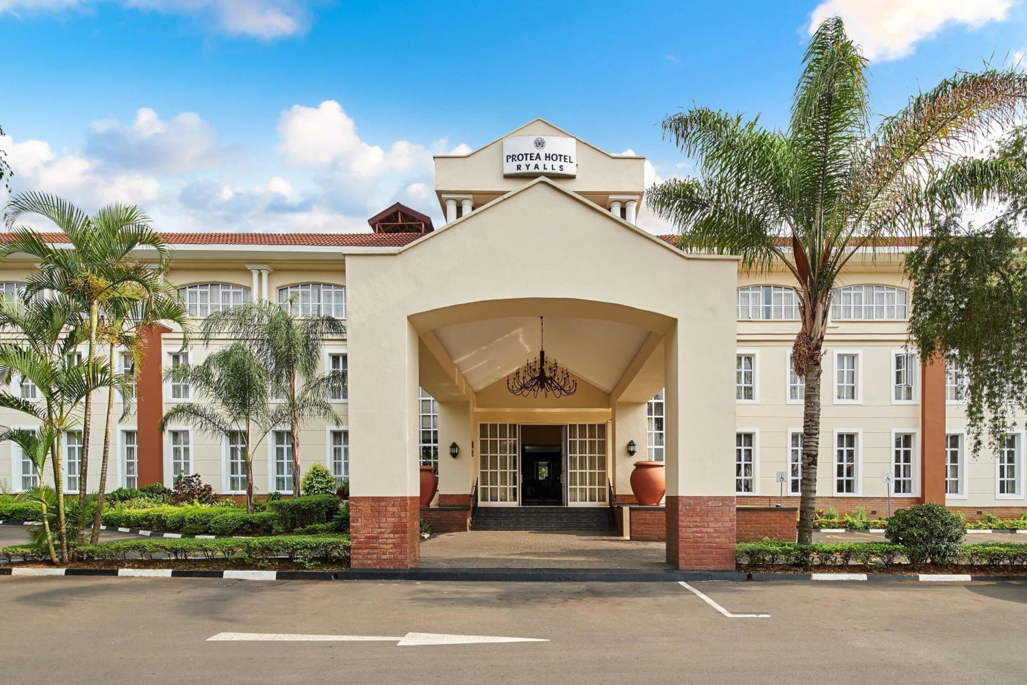 Protea Hotel By Marriott Blantyre Ryalls Exterior foto