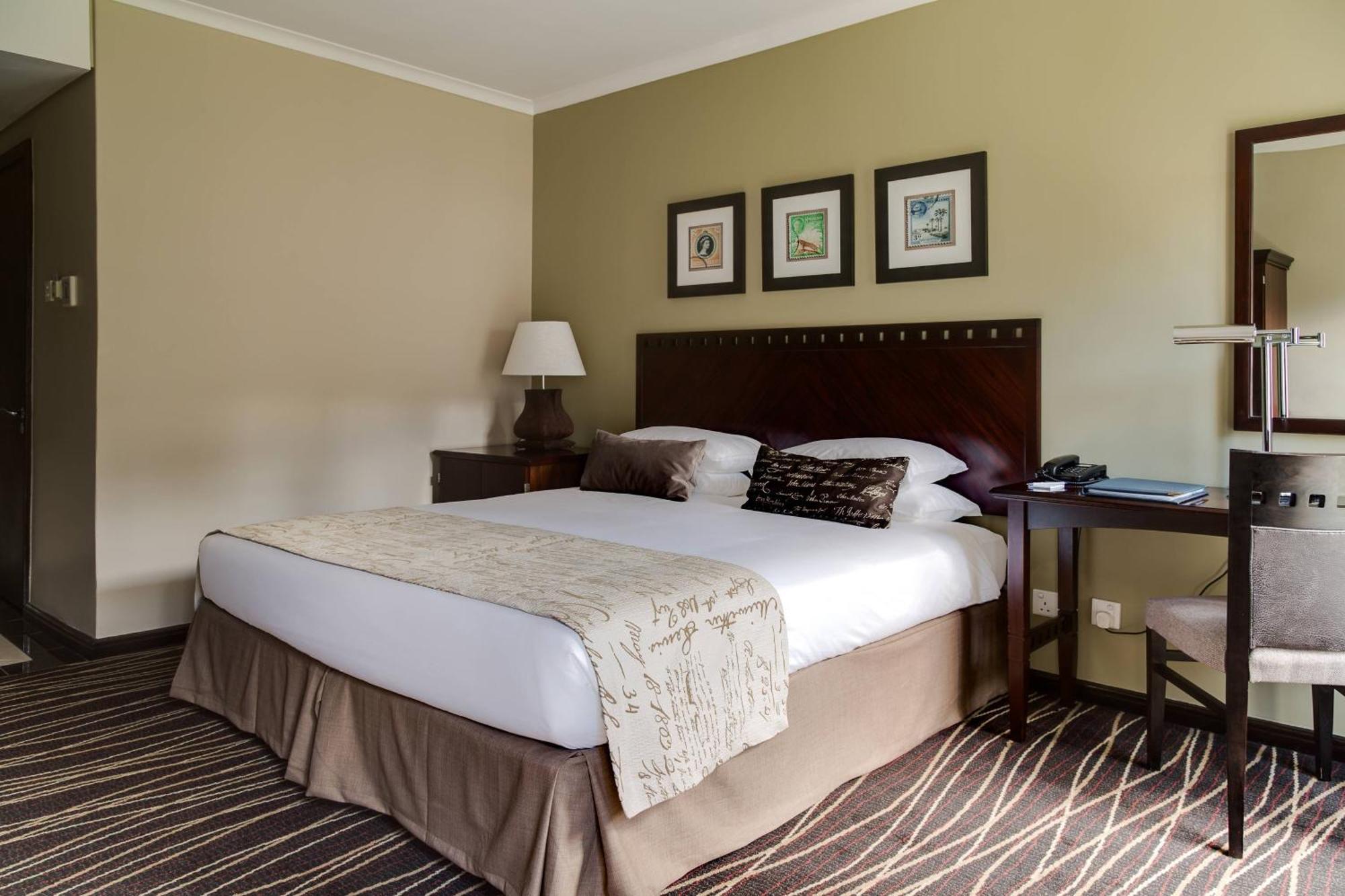 Protea Hotel By Marriott Blantyre Ryalls Exterior foto